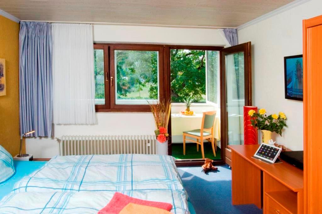 Hotel An Der Sauer Minden  Exteriör bild